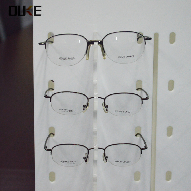 acrylic eyewear display 6.jpg