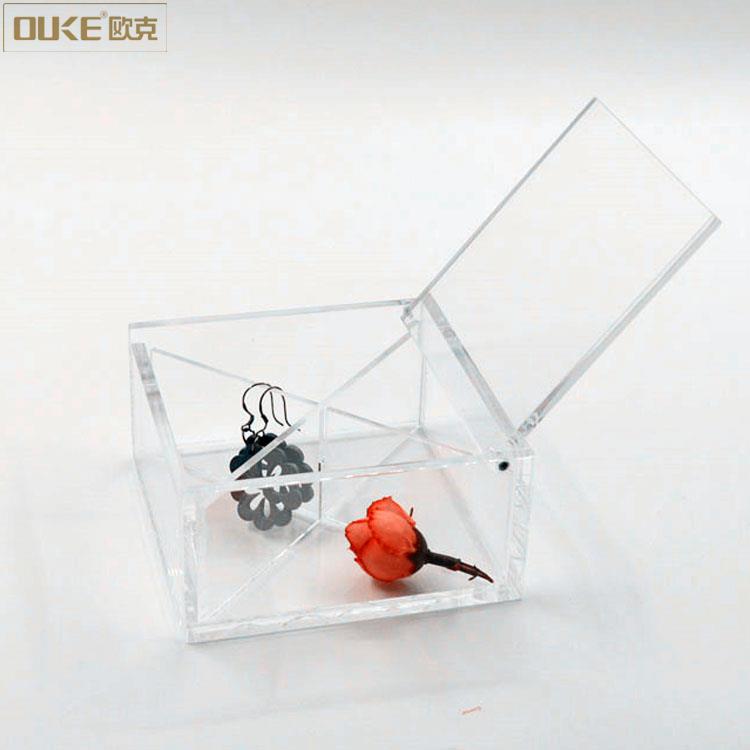 acrylic box 02.jpg